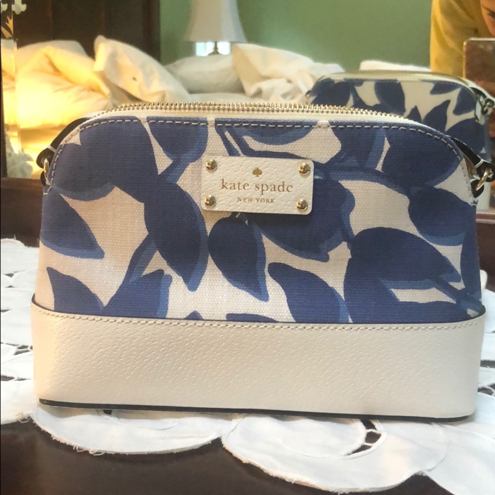 Kate Spade Blue&White Tropical Crossbody bag